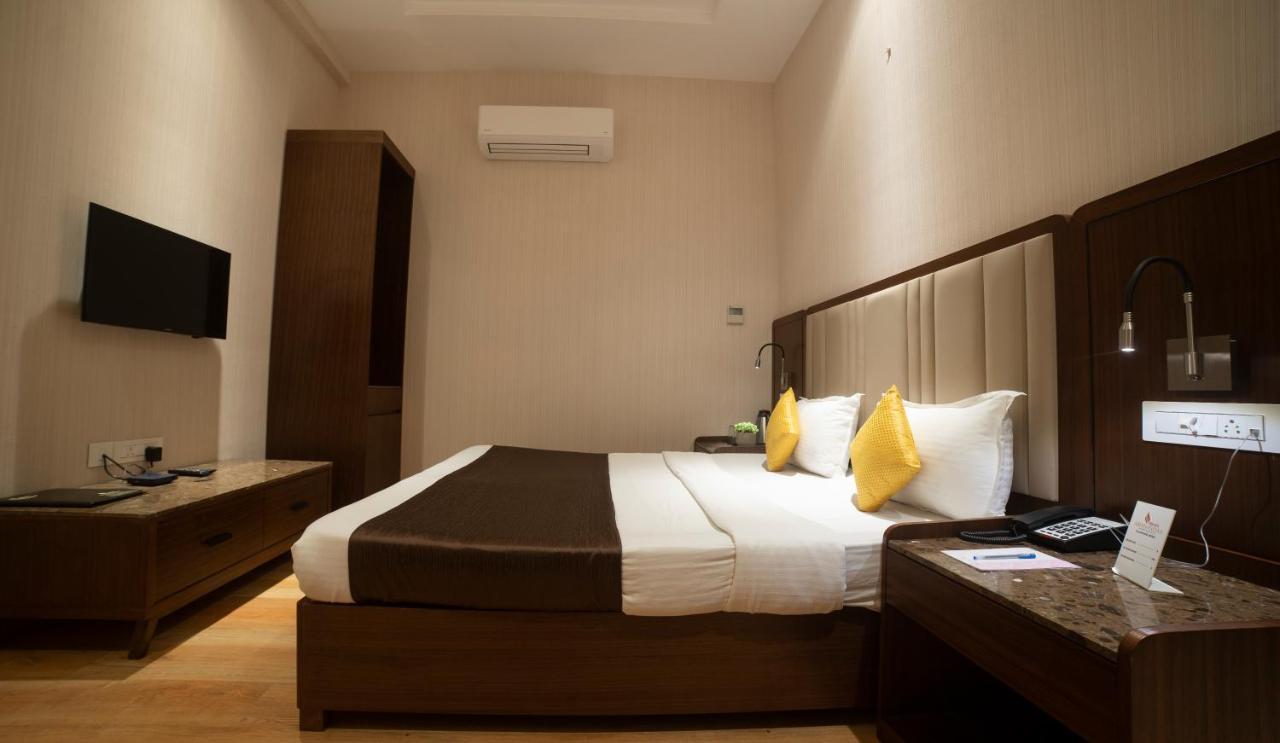 Hotel Rajhans Abhinandan โบปาล ภายนอก รูปภาพ